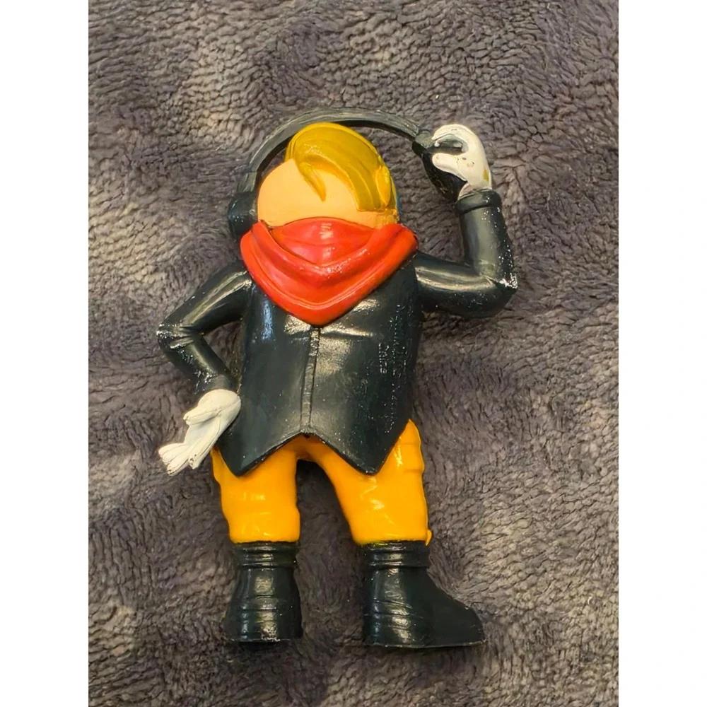 SEGA Sonic Prime Netflix Rebel Rouge Birdie Figure Black Jacket 2.5 Inch